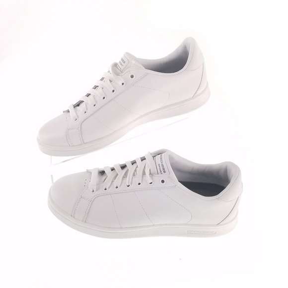 mens white skechers sneakers
